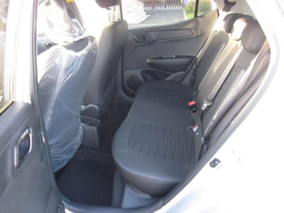 Hyundai i10 1.0 mpi Prime 63cv (11)