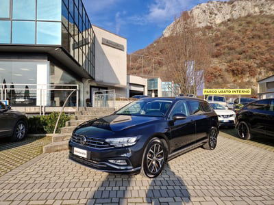 Volkswagen Passat Variant 2.0 TDI SCR EVO DSG Executive usata
