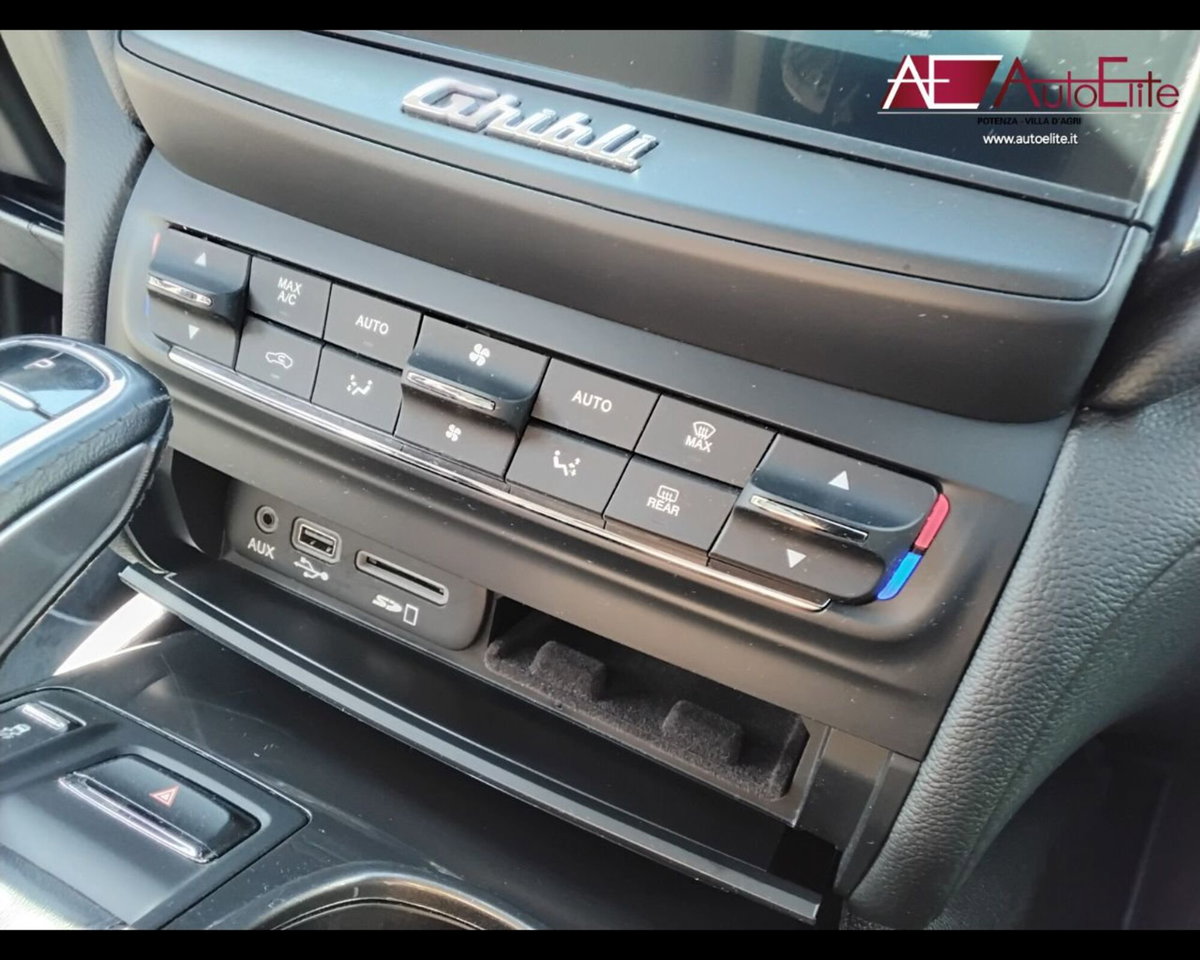 Maserati Ghibli Ghibli V6 Diesel (19)