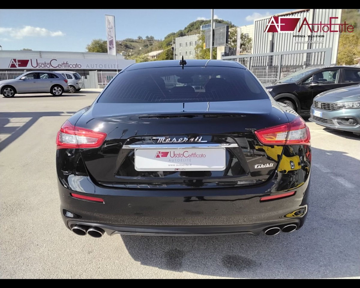 Maserati Ghibli Ghibli V6 Diesel (4)