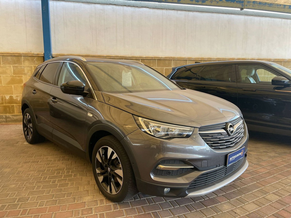 Opel Grandland X 1.5 diesel Ecotec Start&Stop Innovation (2)