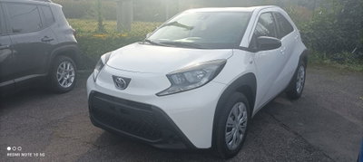 Toyota Aygo X 1.0 VVT-i 72 CV 5p. Undercover S-CVT (2)
