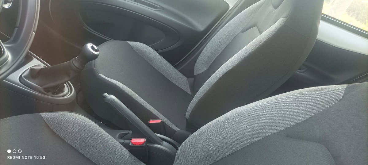 Toyota Aygo X 1.0 VVT-i 72 CV 5p. Undercover S-CVT (5)