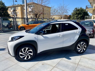 Toyota Aygo X 1.0 VVT-i 72 CV 5p. Undercover S-CVT (2)