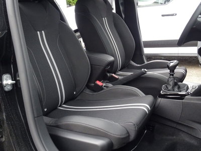 Opel Corsa 1.2 GS s&s 75cv (10)