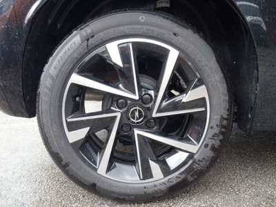 Opel Corsa 1.2 GS s&s 75cv (12)