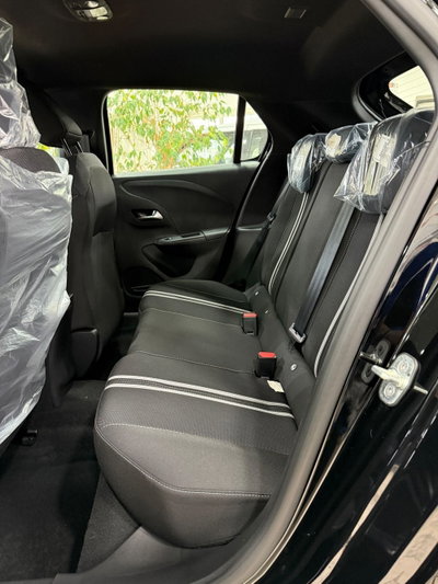 Opel Corsa 1.2 GS s&s 75cv (18)