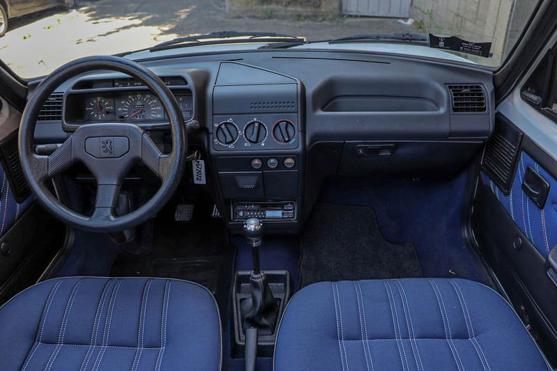 Peugeot 205 Cabrio cat Cabriolet CJ