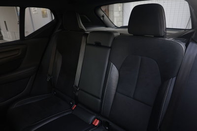 Volvo XC40 D3 AWD Geartronic R-design (3)
