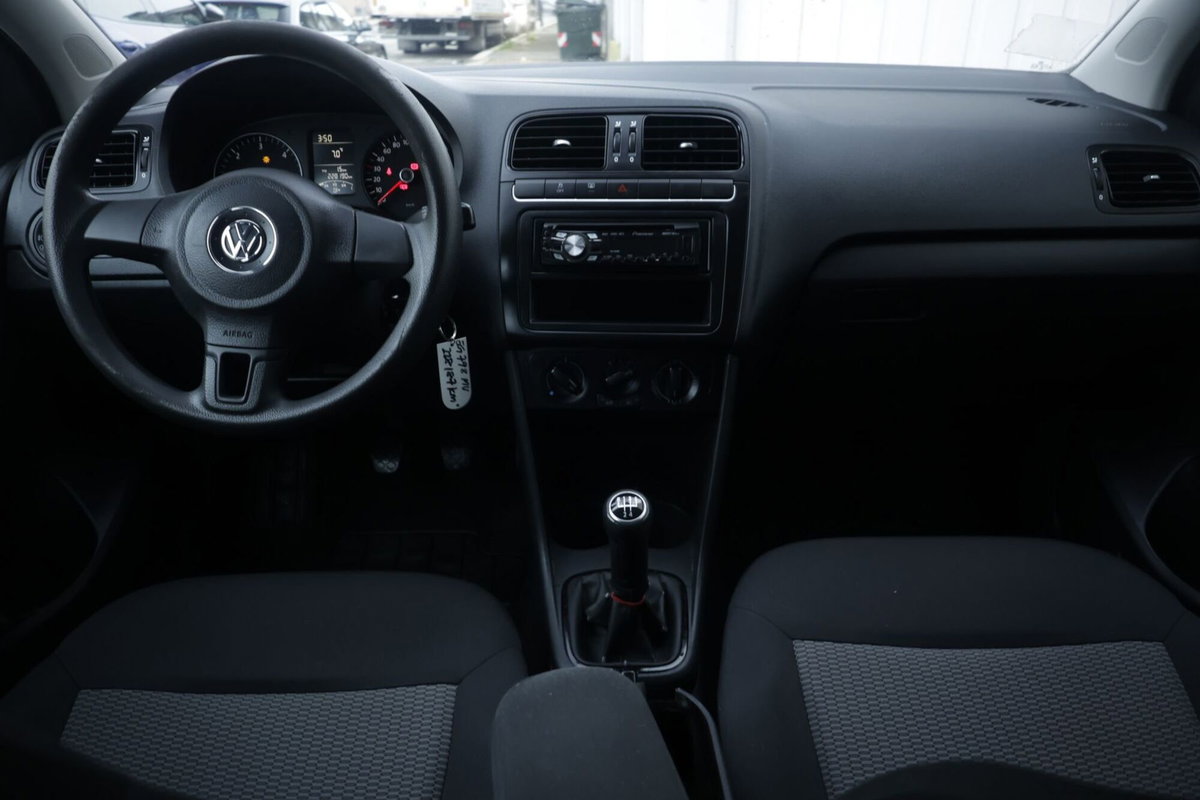 Volkswagen Polo 1.2 TDI DPF 5 p. Trendline (2)