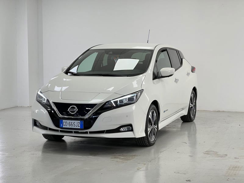 Nissan Leaf 40kWh Business 150cv