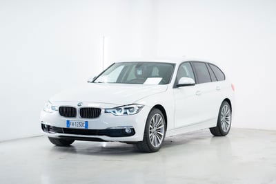 BMW Serie 3 Touring 320d xDrive  Luxury usata