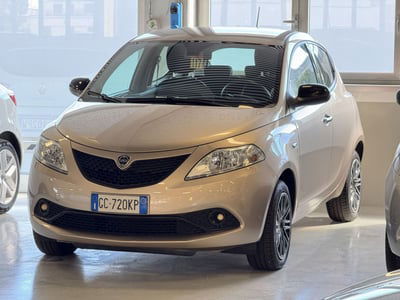 Lancia Ypsilon 1.2 69 CV 5 porte Gold usata