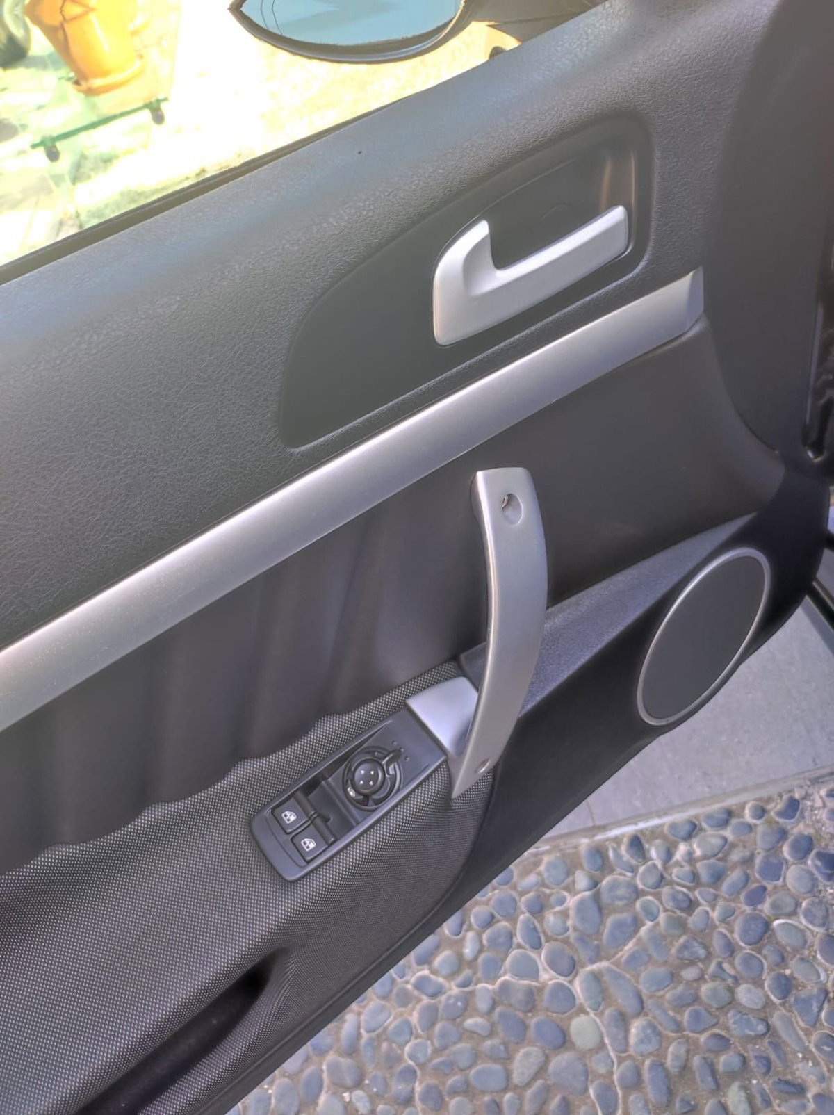 Alfa Romeo Brera 2.4 JTDm 20V 210CV (12)