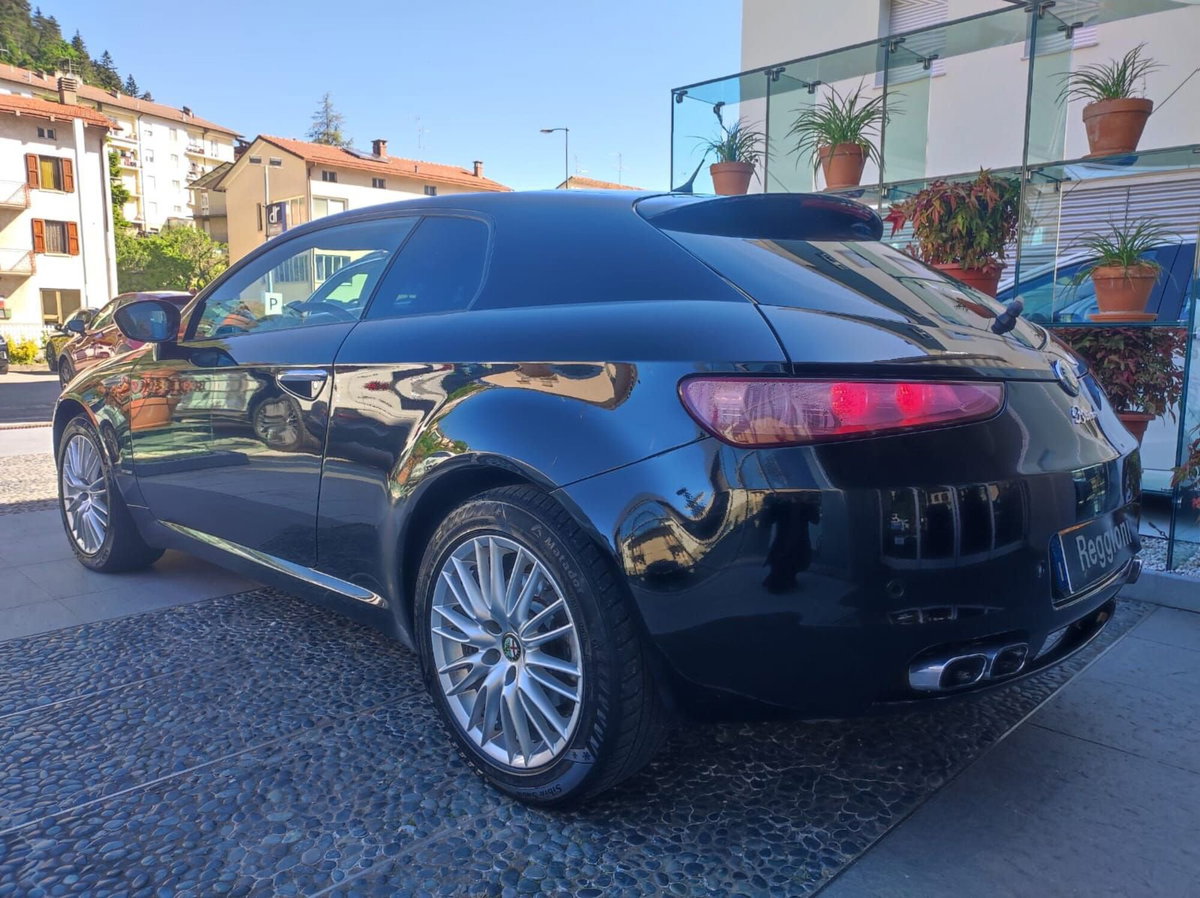 Alfa Romeo Brera 2.4 JTDm 20V 210CV (15)