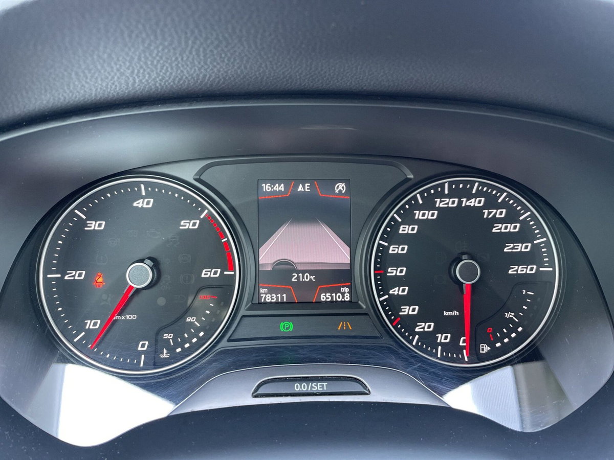 SEAT Ateca 1.6 TDI Business (9)