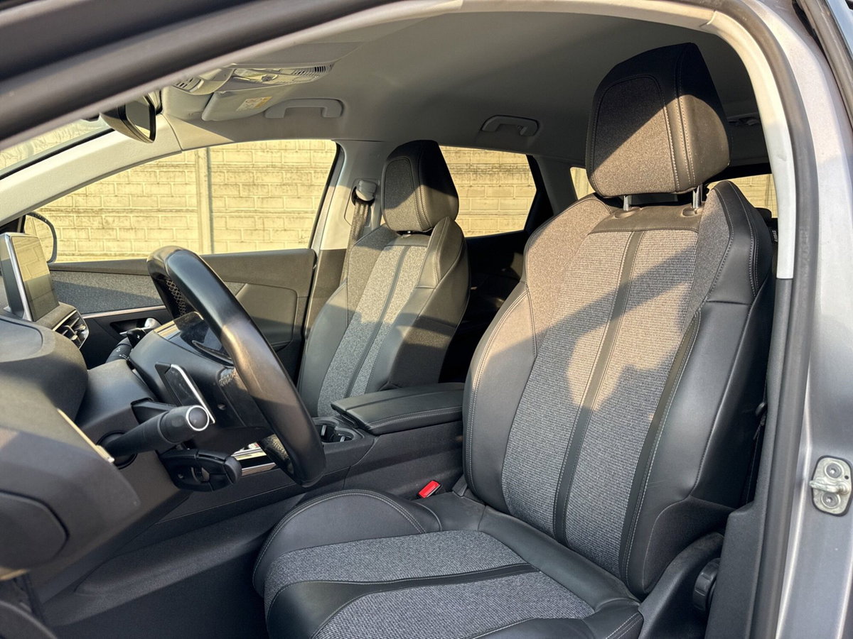 Peugeot 3008 BlueHDi 130 S&S EAT8 Allure Pack (12)
