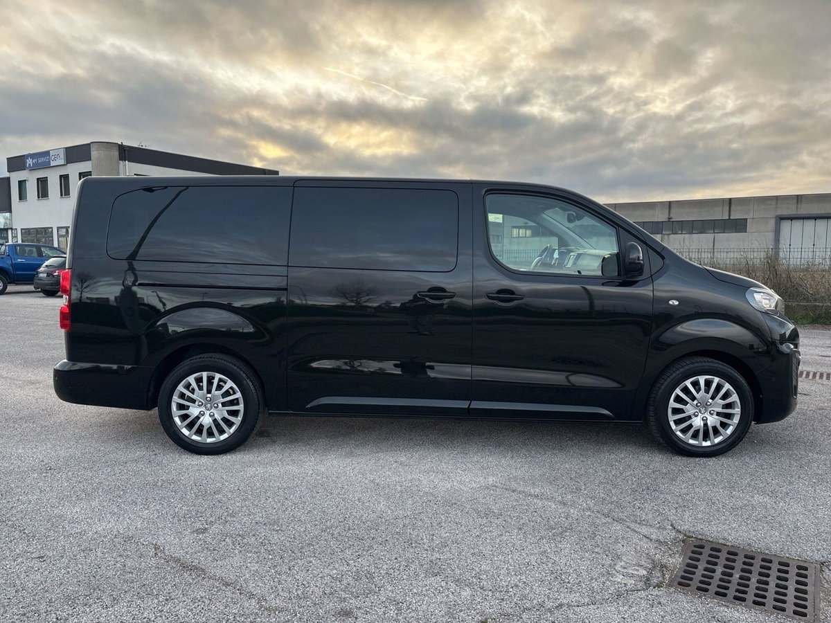 Peugeot Traveller BlueHDi 120 S&S Long Business (4)