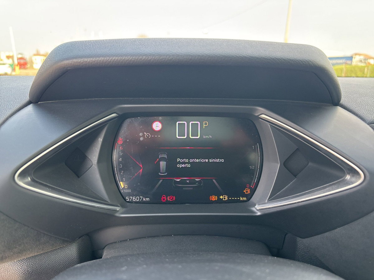 Ds DS 3 DS 3 Crossback PureTech 130 aut. Performance Line (9)