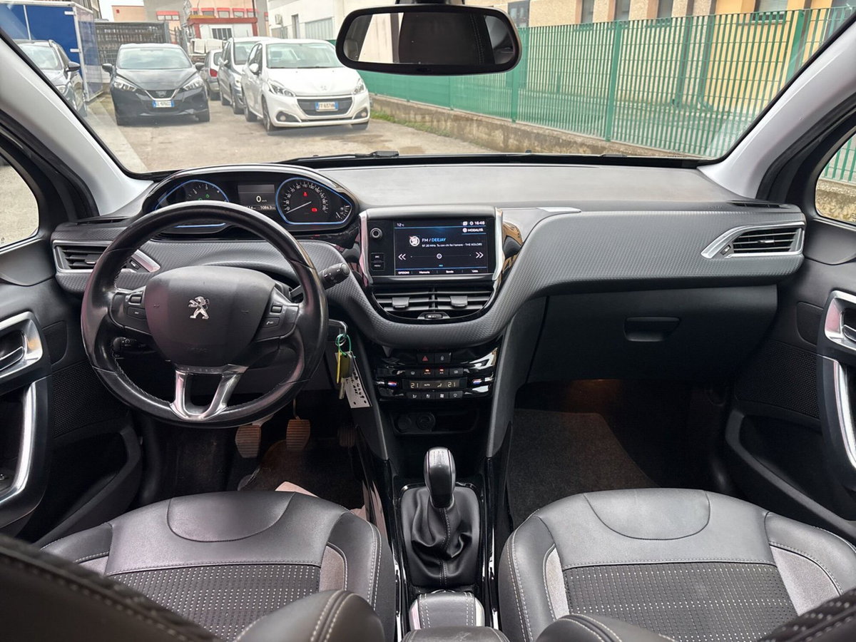 Peugeot 2008 100 Allure (12)
