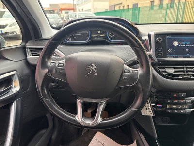 Peugeot 2008 100 Allure (13)