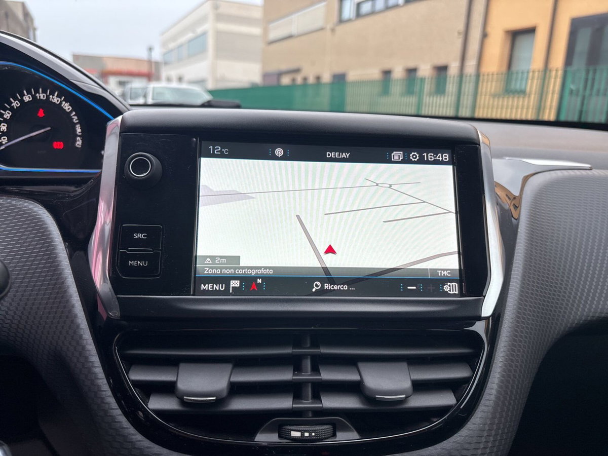 Peugeot 2008 100 Allure (15)