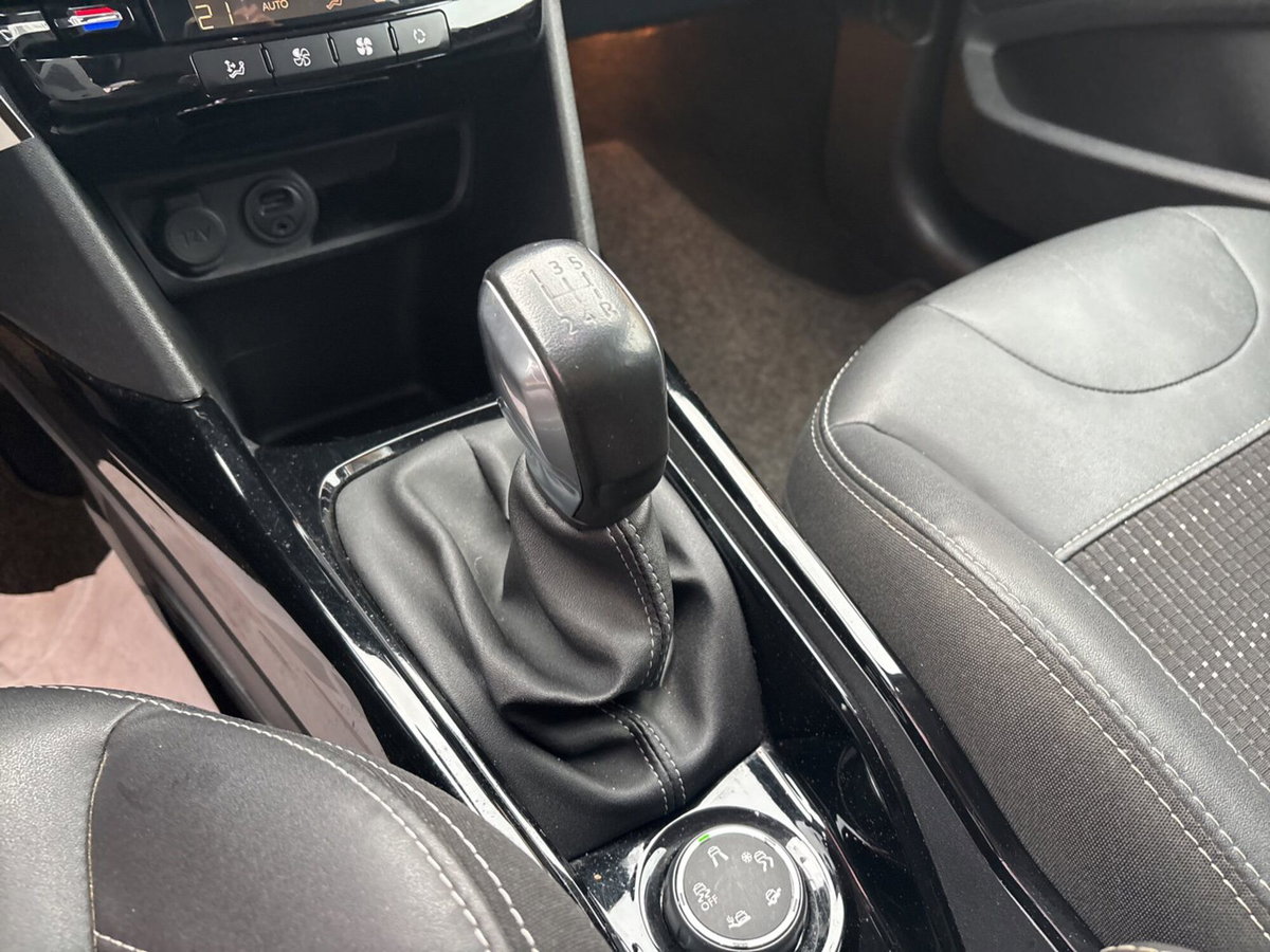 Peugeot 2008 100 Allure (17)