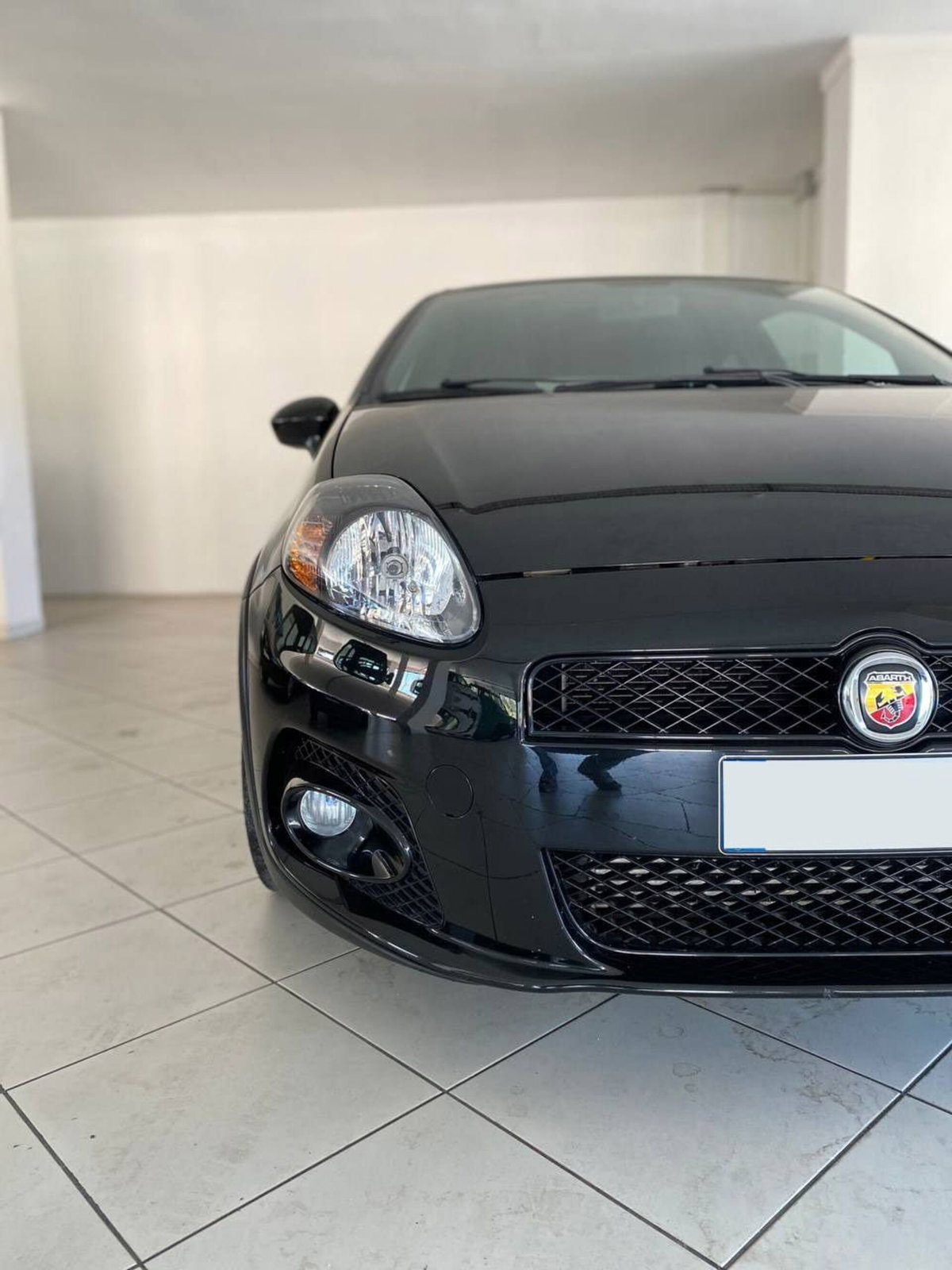 Abarth Grande Punto 1.4 T-Jet 16V 3 porte (14)