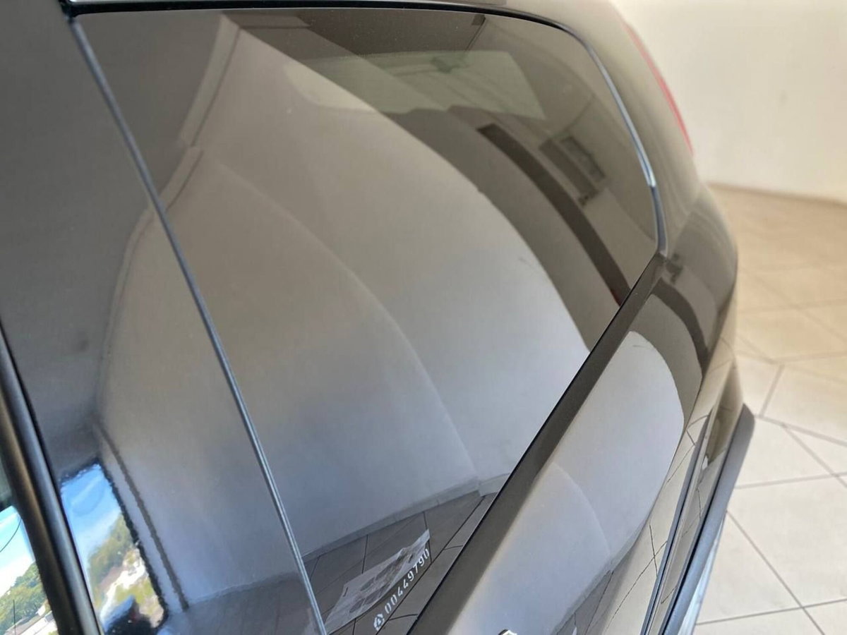 Abarth Grande Punto 1.4 T-Jet 16V 3 porte (16)