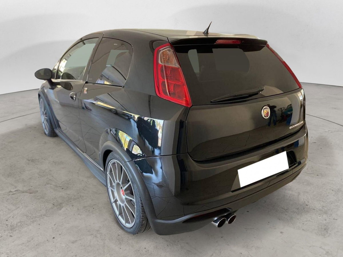 Abarth Grande Punto 1.4 T-Jet 16V 3 porte (4)