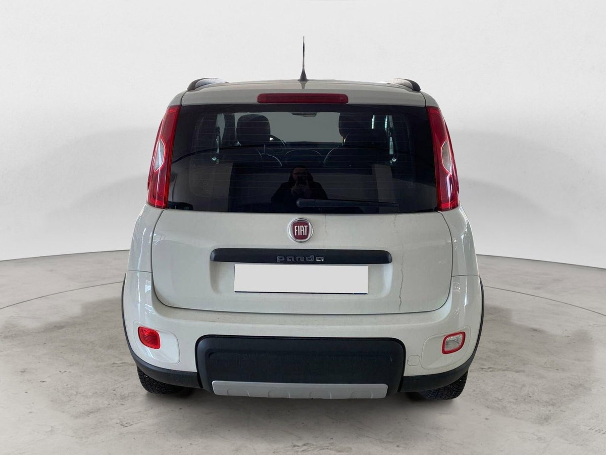 Fiat Panda 1.3 MJT 95 CV S&S 4x4 (5)