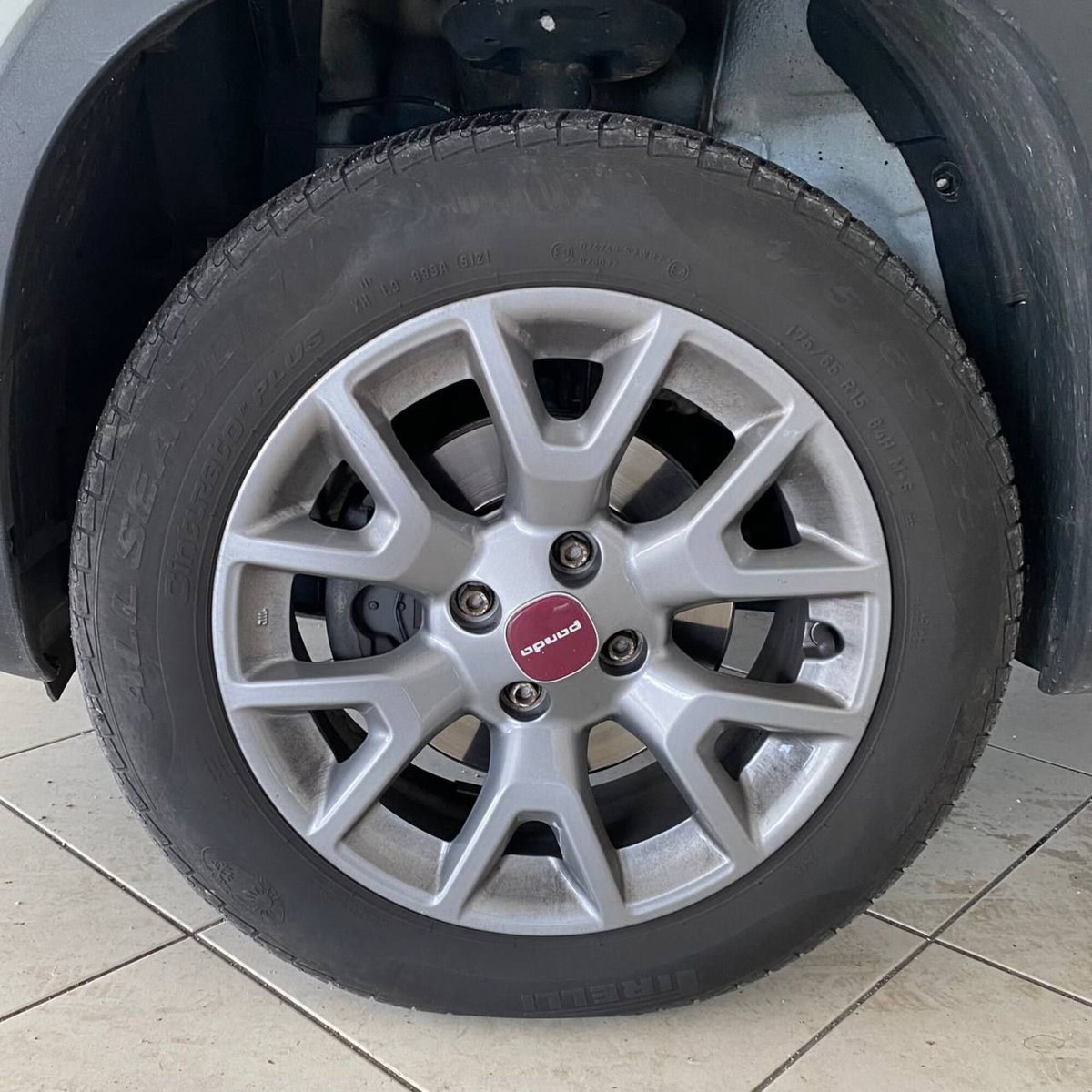 Fiat Panda 1.3 MJT 95 CV S&S 4x4 (9)