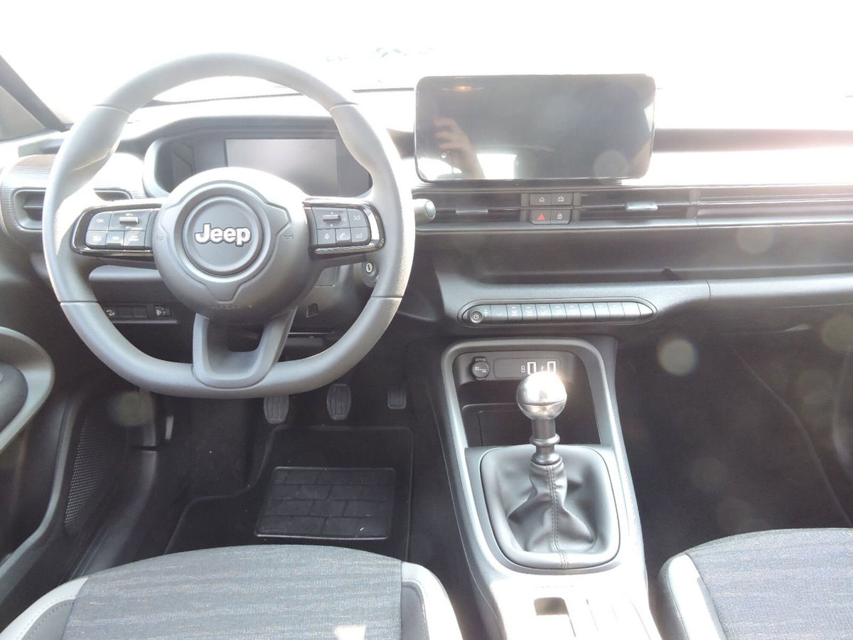 Jeep Avenger 1.2 turbo Altitude fwd 100cv (10)