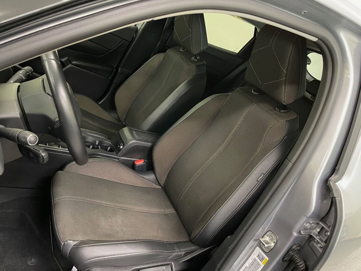 Ds DS 3 DS 3 Crossback PureTech 100 So Chic (13)