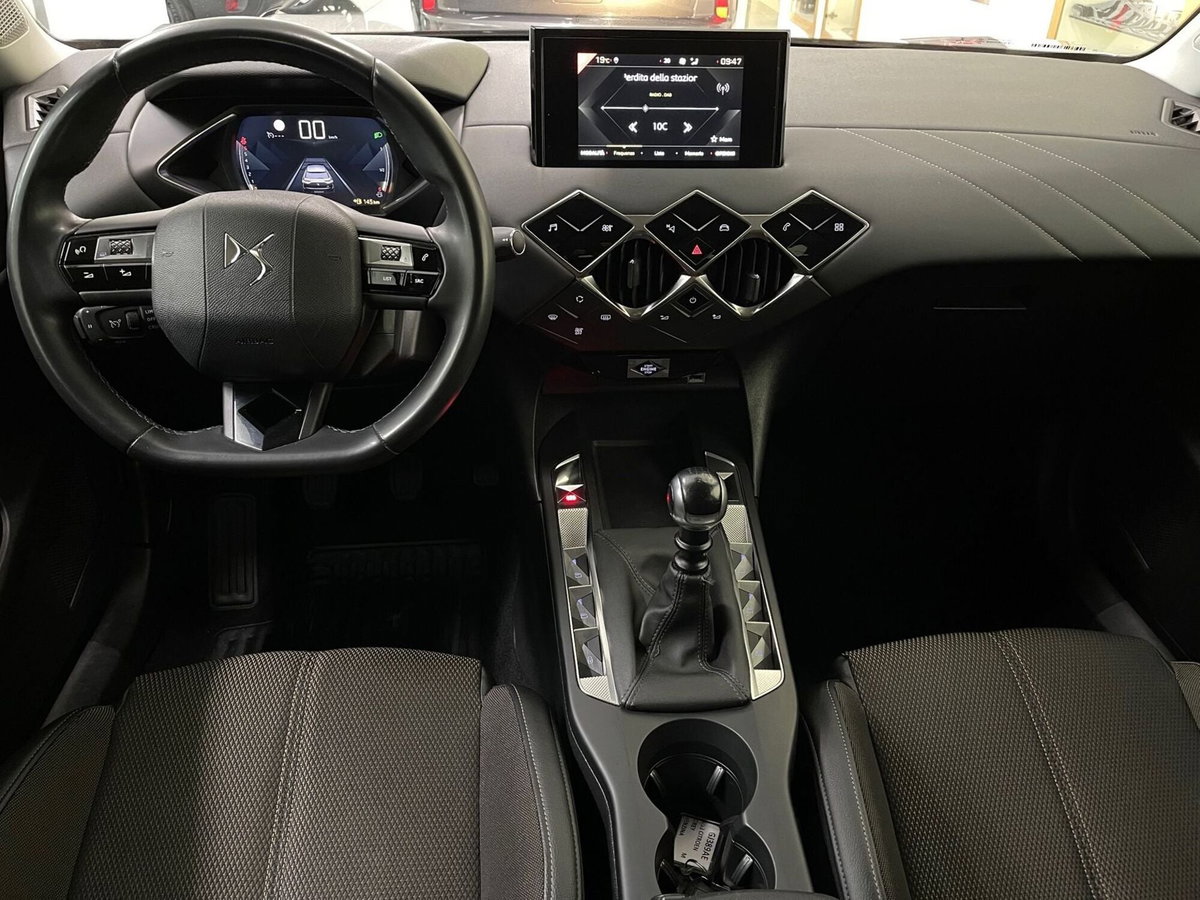 Ds DS 3 DS 3 Crossback PureTech 100 So Chic (14)