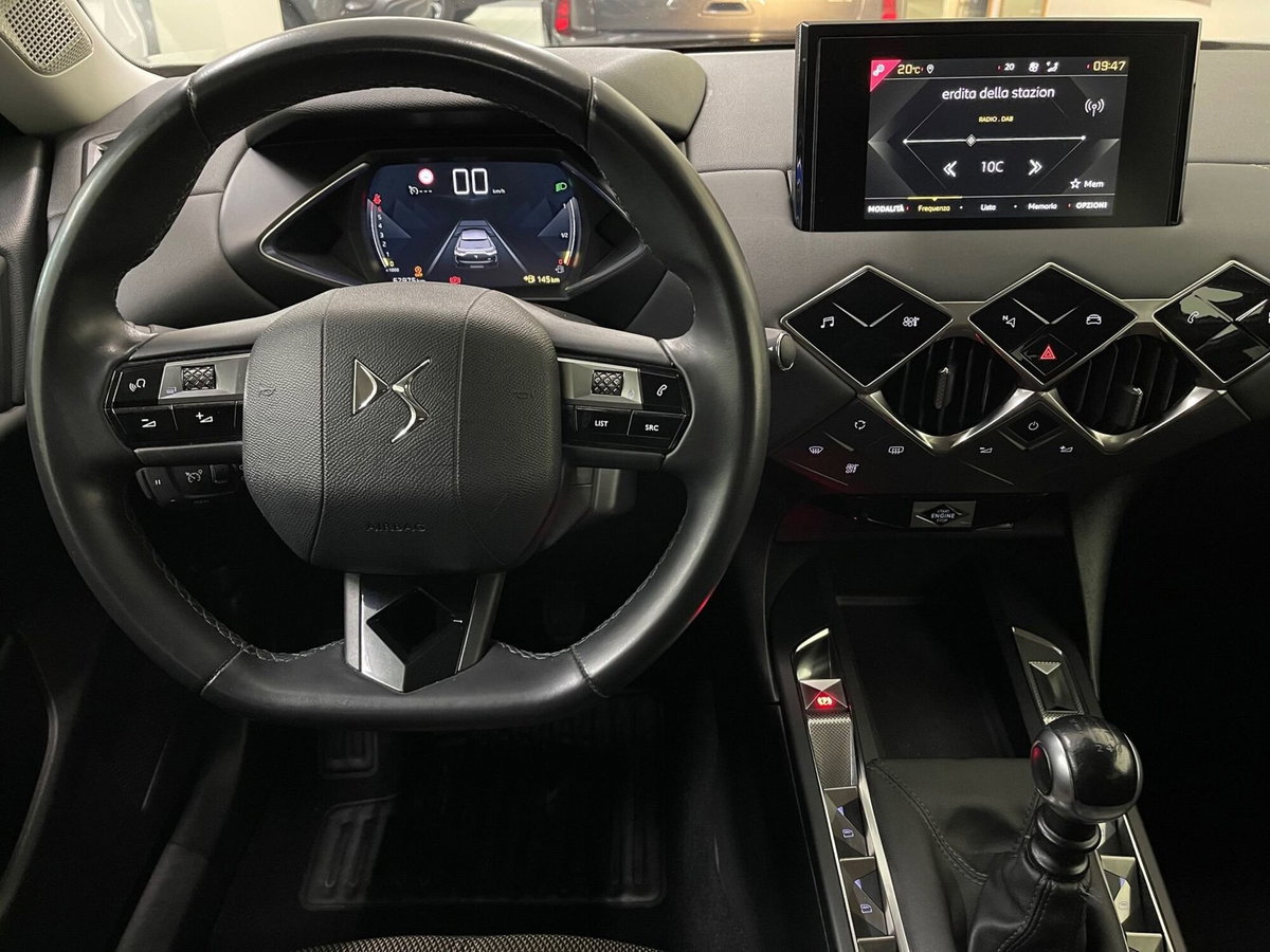 Ds DS 3 DS 3 Crossback PureTech 100 So Chic (15)