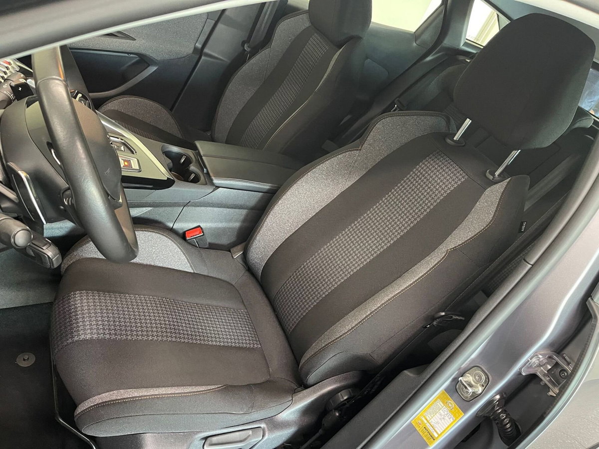 Peugeot 3008 PureTech Turbo 130 S&S EAT8 Active Pack (13)