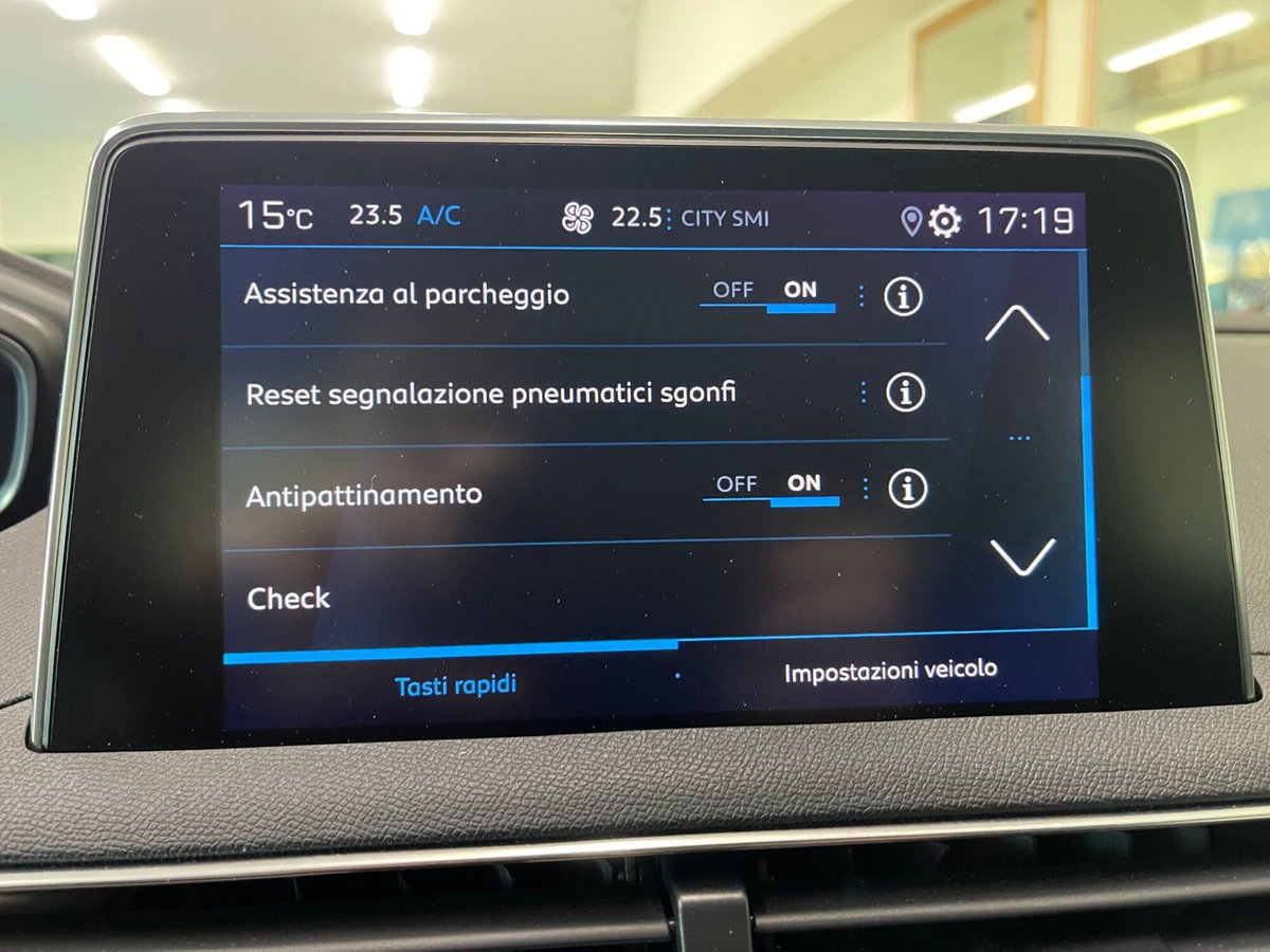 Peugeot 3008 PureTech Turbo 130 S&S EAT8 Active Pack (20)