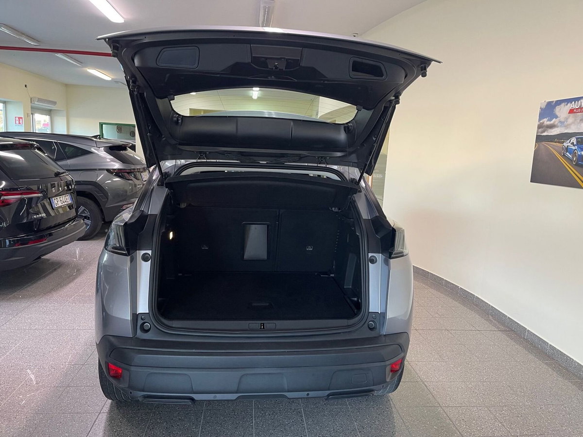 Peugeot 3008 PureTech Turbo 130 S&S EAT8 Active Pack (8)