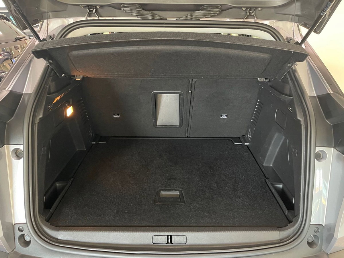 Peugeot 3008 PureTech Turbo 130 S&S EAT8 Active Pack (9)
