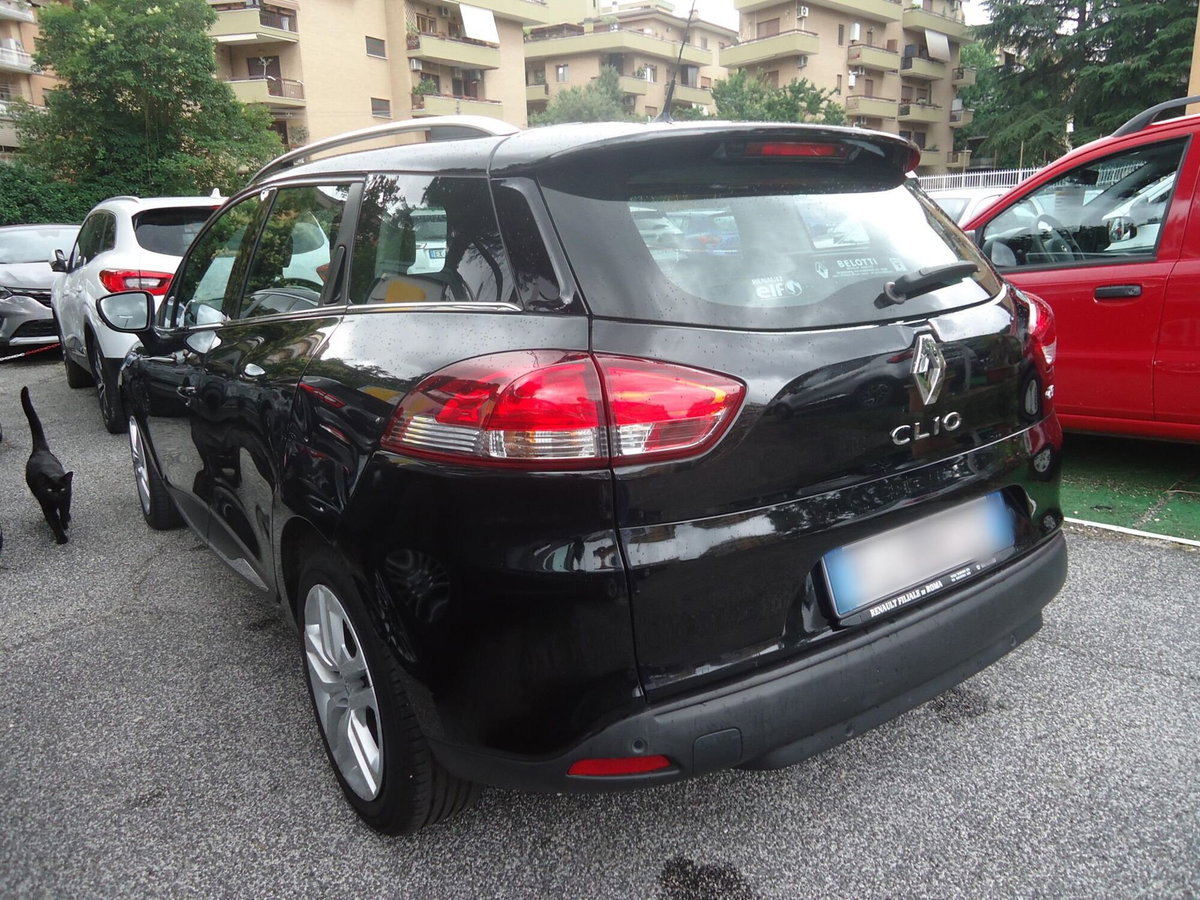 Renault Clio SporTour 1.5 dCi 90CV SporTour Dynamique (3)