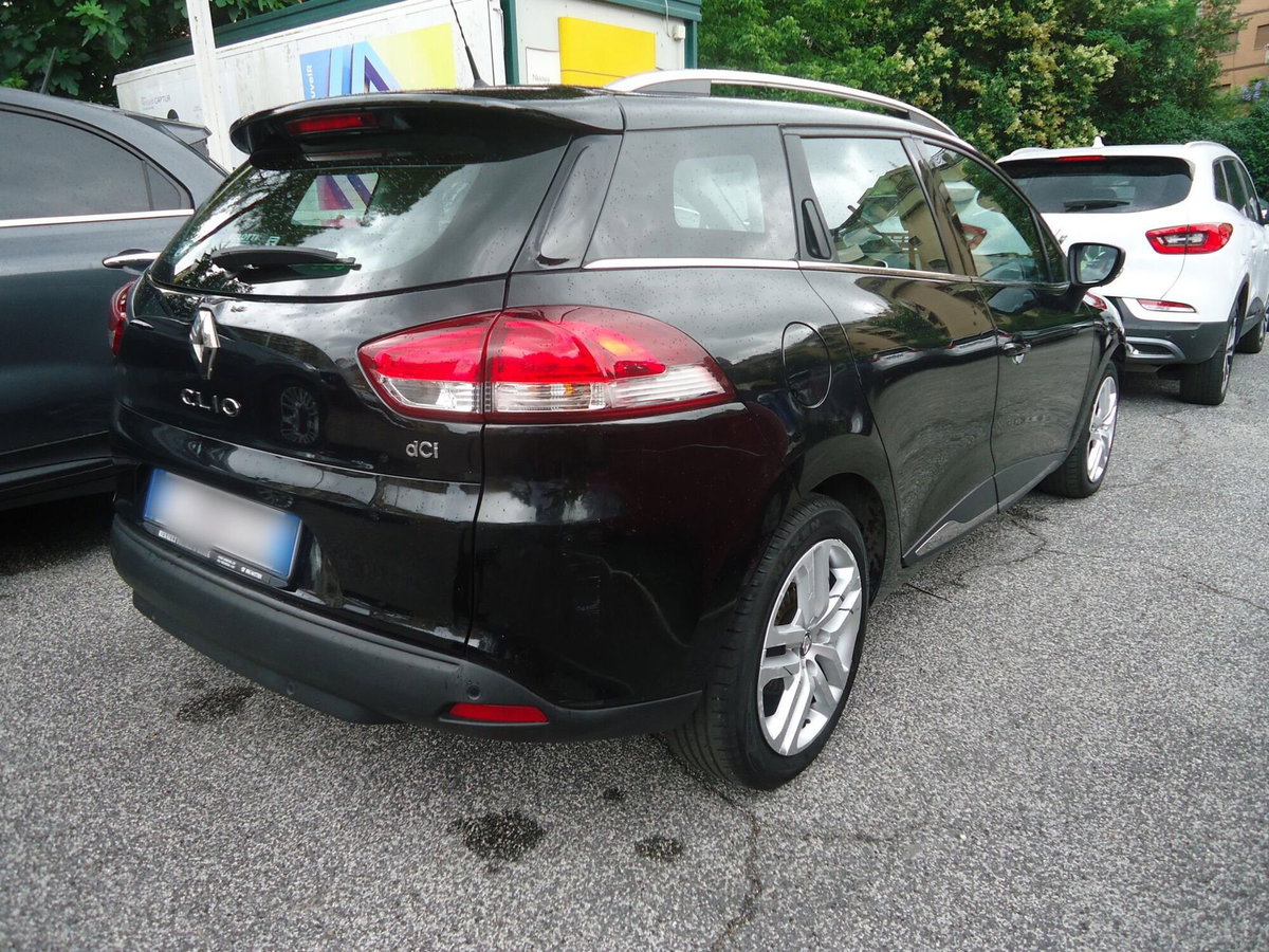 Renault Clio SporTour 1.5 dCi 90CV SporTour Dynamique (4)