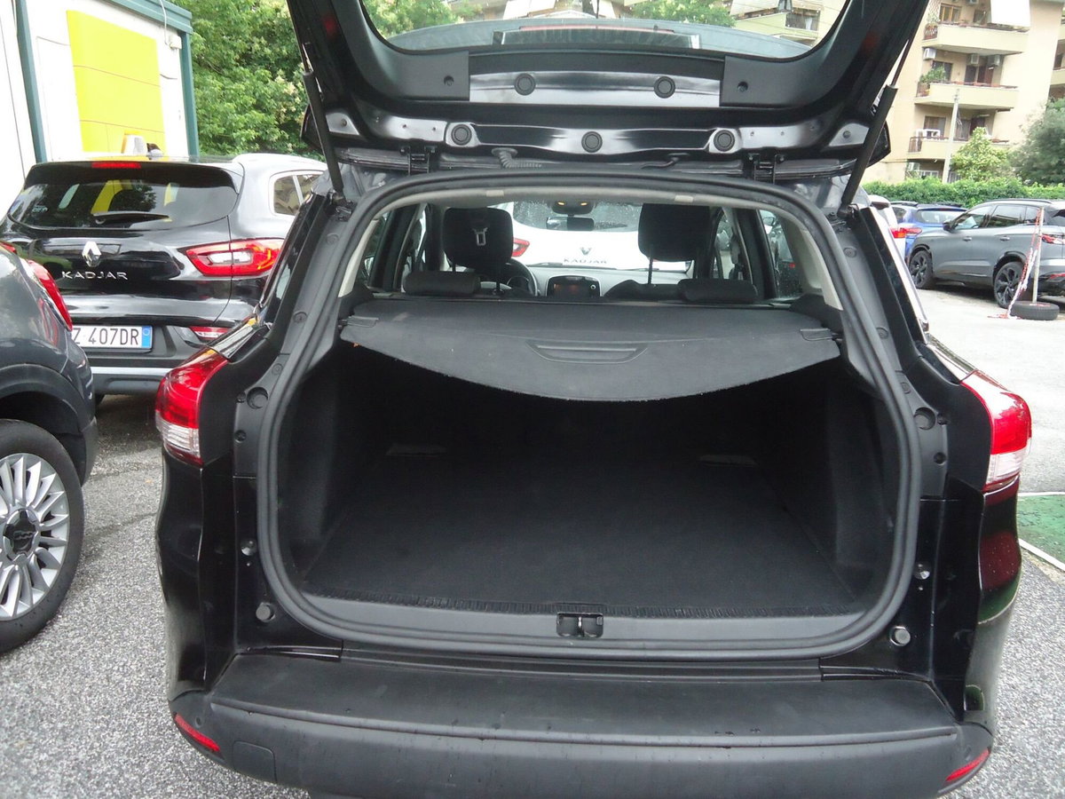 Renault Clio SporTour 1.5 dCi 90CV SporTour Dynamique (5)