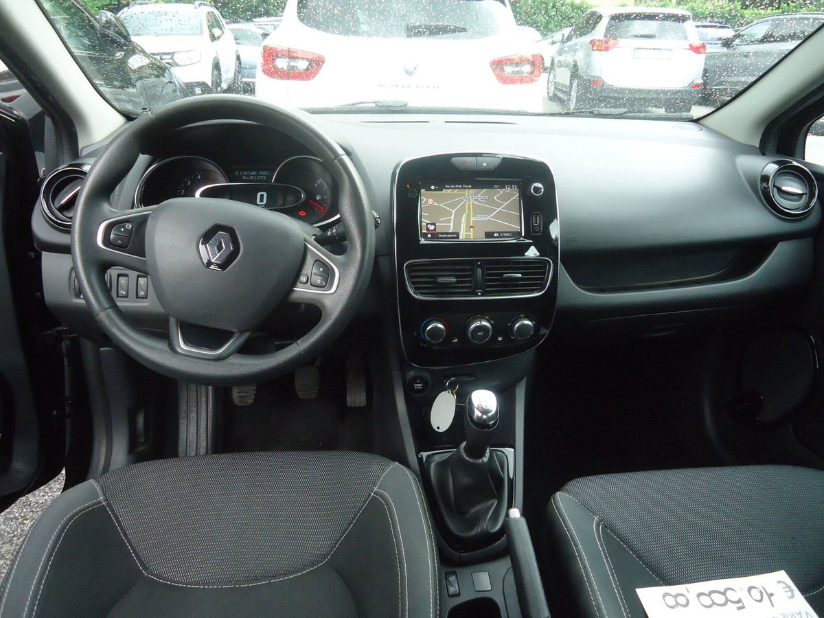 Renault Clio SporTour 1.5 dCi 90CV SporTour Dynamique (9)