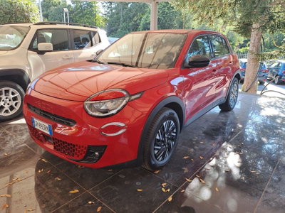 Fiat 600e 54kWh Red (2)