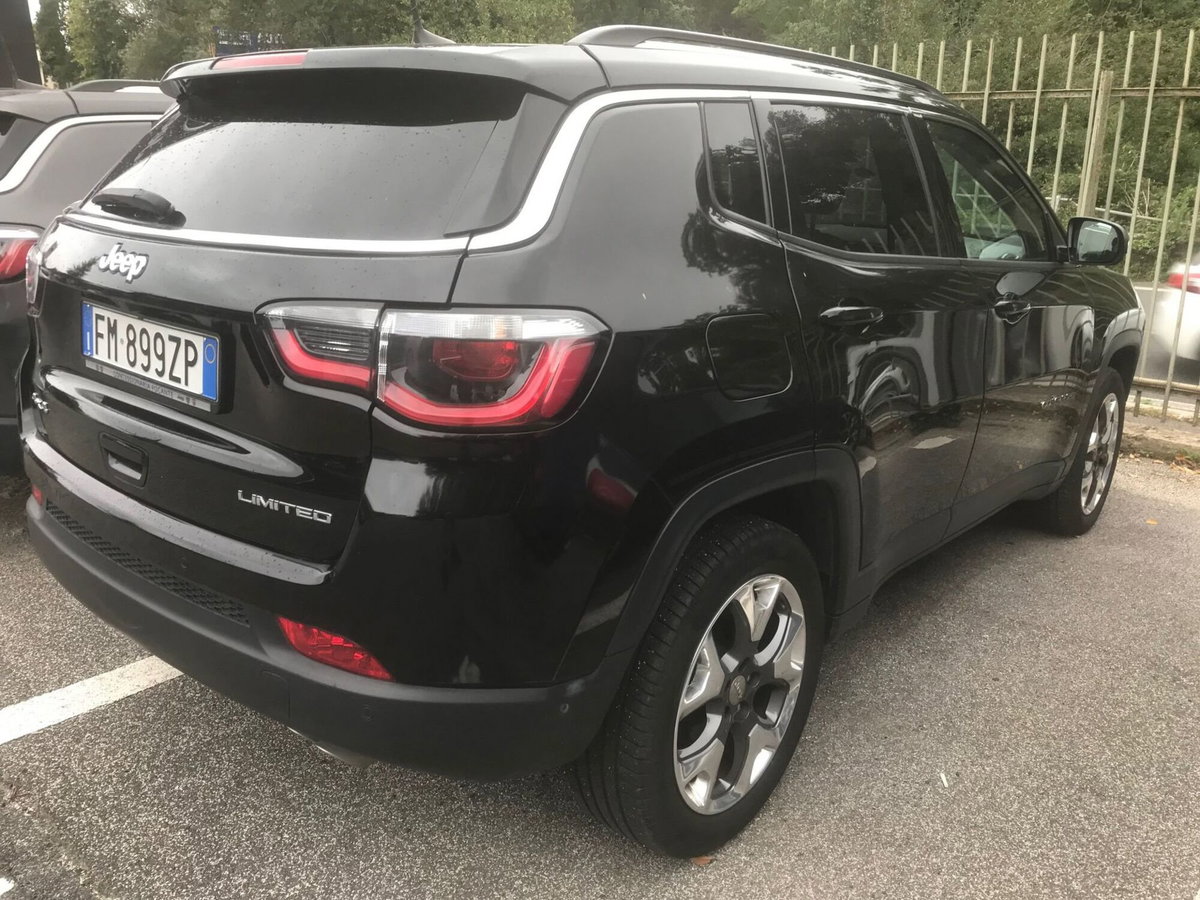 Jeep Compass 2.0 Multijet II aut. 4WD Limited (3)