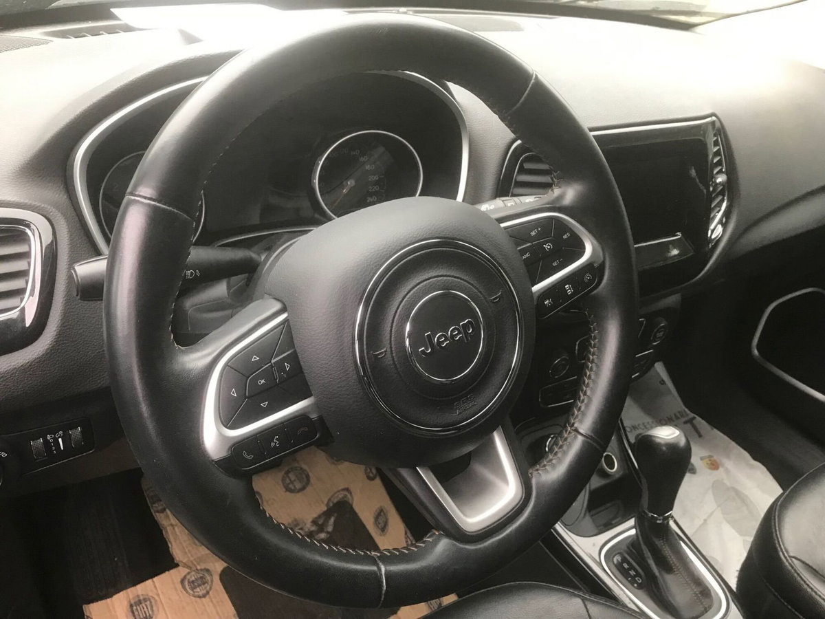 Jeep Compass 2.0 Multijet II aut. 4WD Limited (8)