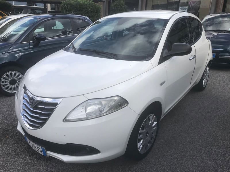 Lancia Ypsilon 1.3 MJT 16V 95 CV 5 porte S&S Elefantino