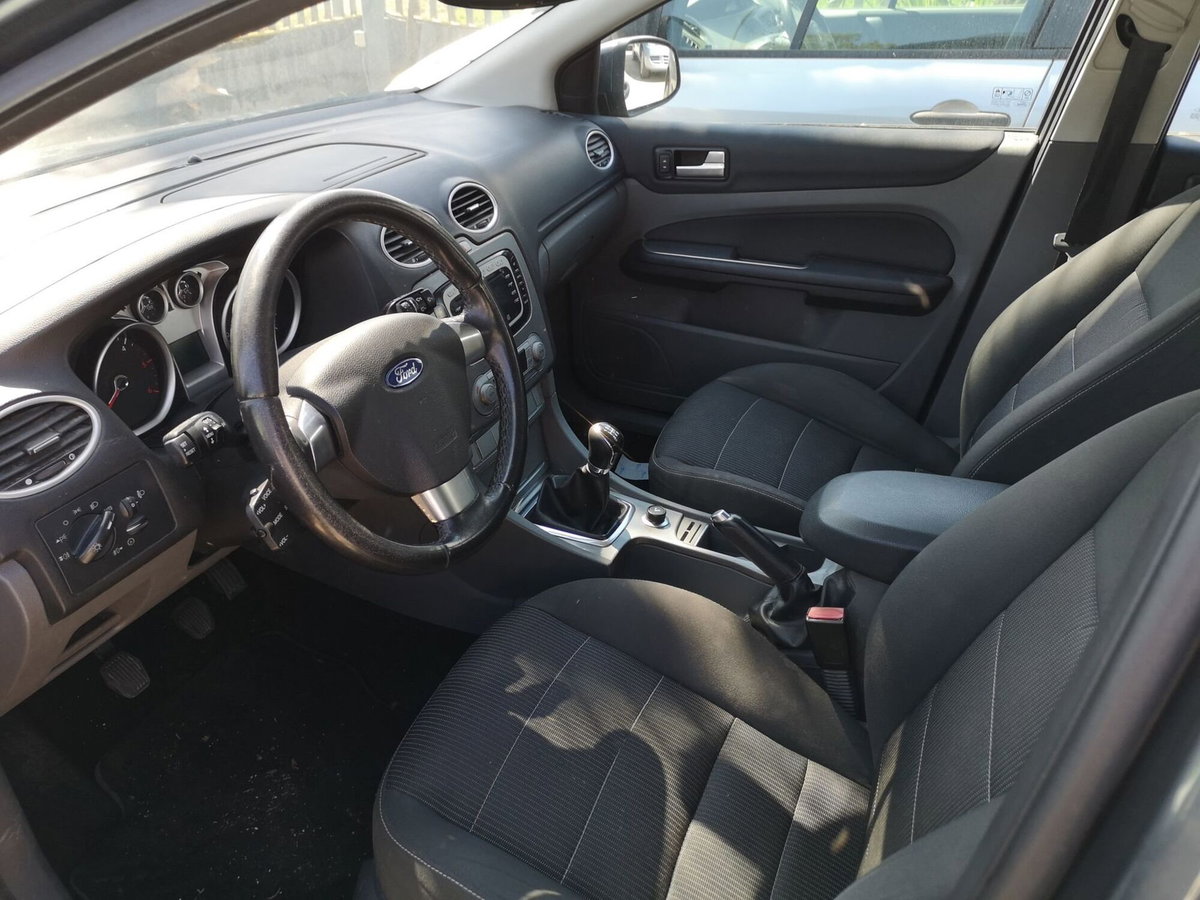 Ford Focus Station Wagon 1.6 TDCi (90CV) S.W. (5)
