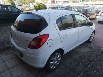 Opel Corsa 1.3 CDTI 75CV 5 porte Club (3)
